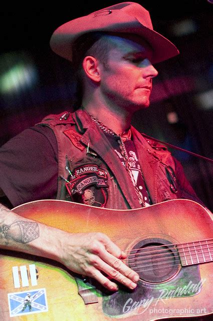 Shelton hank williams - Oct 21, 2008 · Damn Right Rebel Proud. Sidewalk. 2008-10-21. The son and grandson of country music legends, Shelton Hank Williams III (just “III” to his evergrowing legion of dedicated fans) had a lot to ... 
